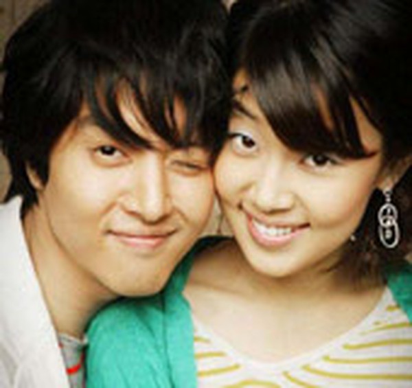 Lee Dong Gun- Han Ji Hye Yêu Nhau - Báo Người Lao Động
