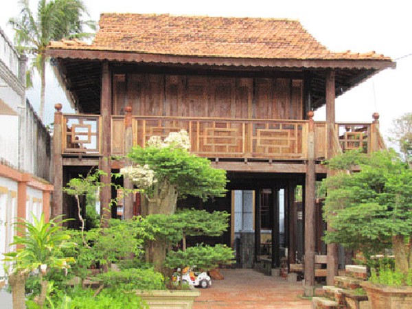 nhà gỗ tây nguyên
