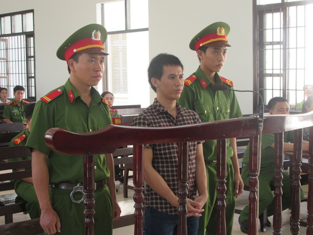 Cuồng ghen, đâm người yêu 11 nhát dao rồi tự sát