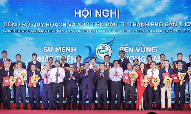 Thủ tướng Phạm Minh Chính: "TP Cần Thơ dựa vào nội lực của mình là chính"- Ảnh 8.