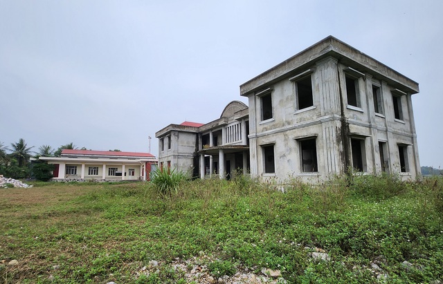 Lãng phí hàng trăm công sở bỏ hoang ở Thanh Hóa- Ảnh 5.
