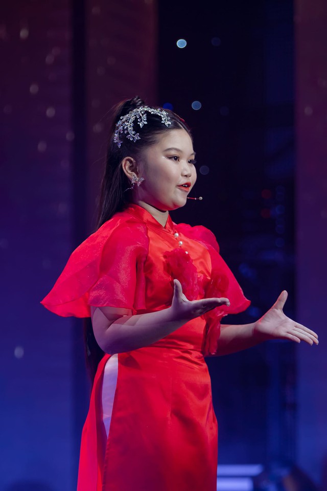 Nguyễn Ngọc Trà My đạt giải thí sinh Ấn tượng “Tìm kiếm tài năng MC nhí 2023”- Ảnh 2.