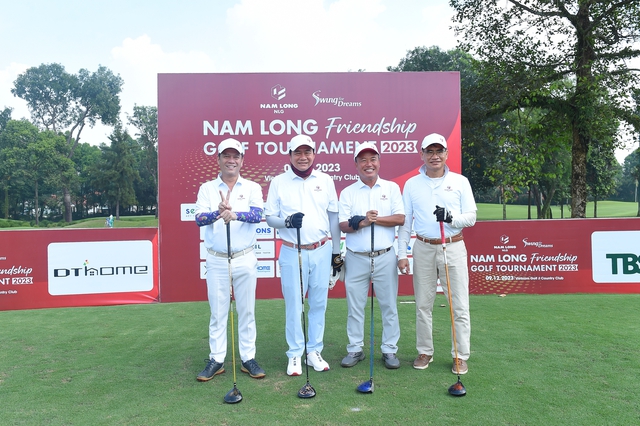 Nam Long Friendship Golf Tournament 2023 đóng góp hơn 800 triệu đồng cho học bổng Swing For Dreams- Ảnh 2.