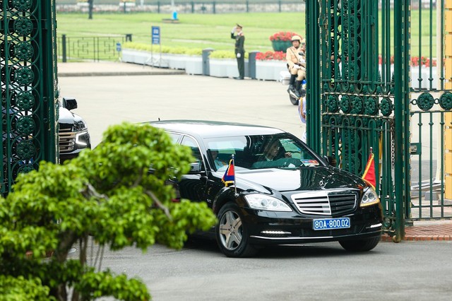 Cận cảnh Thủ tướng Phạm Minh Chính chủ trì lễ đón Thủ tướng Campuchia Hun Manet- Ảnh 3.