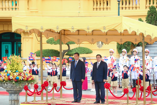 Cận cảnh Thủ tướng Phạm Minh Chính chủ trì lễ đón Thủ tướng Campuchia Hun Manet- Ảnh 12.