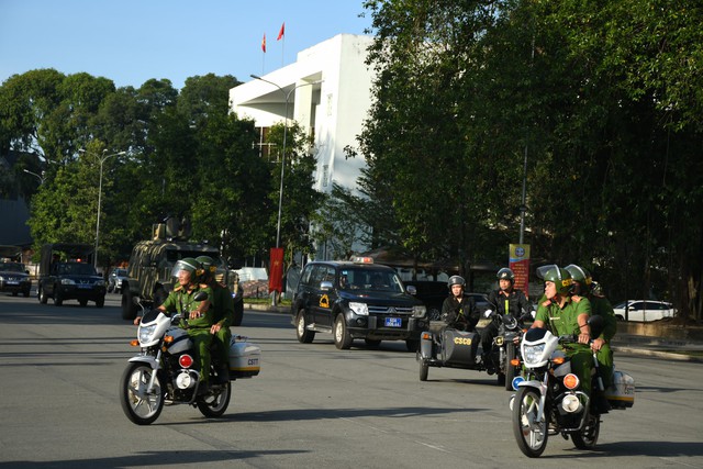 CLIP: Thiếu tướng Nguyễn Sỹ Quang phát lệnh tổng lực tấn công, trấn áp tội phạm dịp Tết 2024- Ảnh 3.