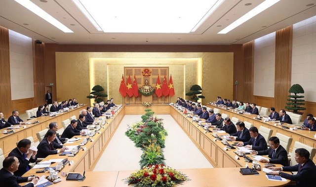 Thủ tướng Phạm Minh Chính hội kiến Tổng Bí thư, Chủ tịch Tập Cận Bình- Ảnh 3.