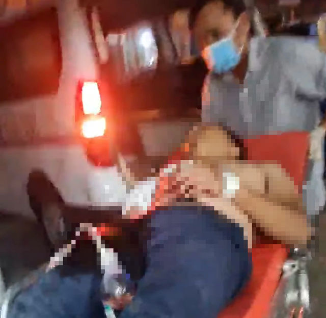 Một tài xế taxi ở Bình Dương bị đâm nhiều nhát- Ảnh 1.
