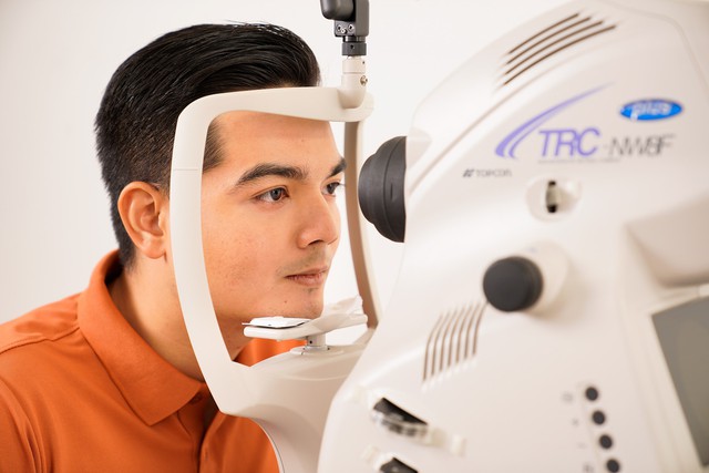 Trung tâm Y khoa Prima Sài Gòn ứng dụng nhiều kỹ thuật mới trong điều trị bệnh về mắt- Ảnh 2.