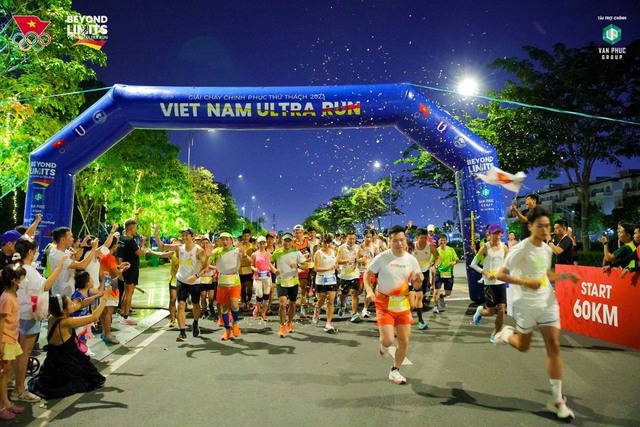 Hơn 200 vận động viên tham gia giải chạy “BEYOND LIMITS – VIETNAM ULTRA RUN 2023”- Ảnh 1.