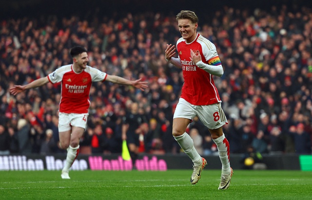 Thắng khó Wolverhampton ở Emirates, Arsenal vững ngôi đầu Ngoại hạng- Ảnh 2.
