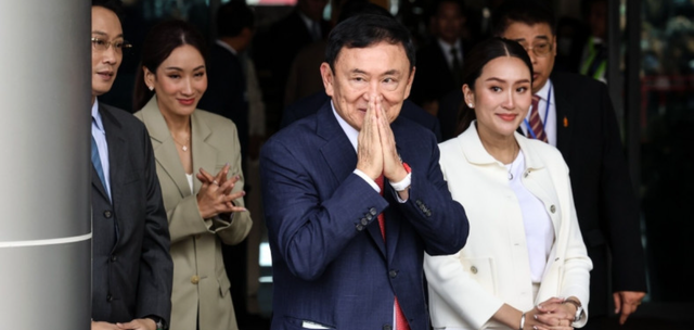 Tiết lộ mới của Thái Lan về tình hình cựu Thủ tướng Thaksin- Ảnh 1.