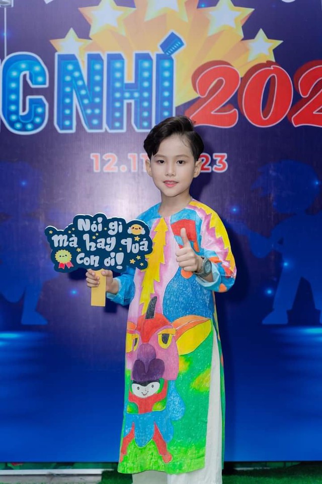 MC nhí Mai Thiên Quí đoạt giải ba “Tìm kiếm tài năng MC nhí 2023”- Ảnh 2.