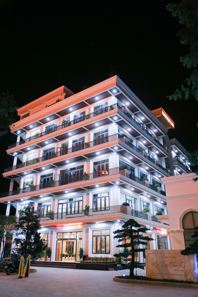 Lãnh đạo Quảng Nam dự khai trương khu liên hợp nhà hàng, khách sạn lớn nhất Tam Kỳ- Ảnh 4.
