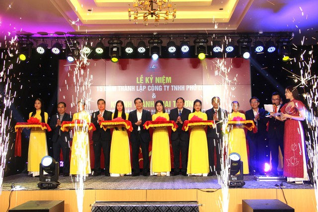 Lãnh đạo Quảng Nam dự khai trương khu liên hợp nhà hàng, khách sạn lớn nhất Tam Kỳ- Ảnh 1.