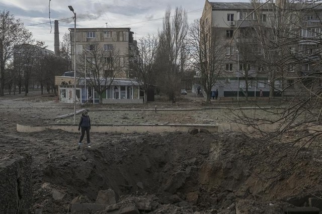 Ukraine tuyên bố sẽ cản trở nỗ lực của Nga tiến tới biên giới khu vực Donetsk. Ảnh: The New York Times