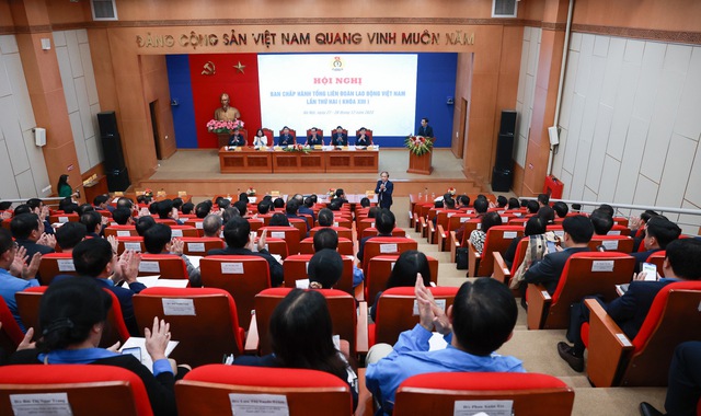 Hội nghị lần thứ hai Ban Chấp hành Tổng LĐLĐ Việt Nam (khoá XIII)