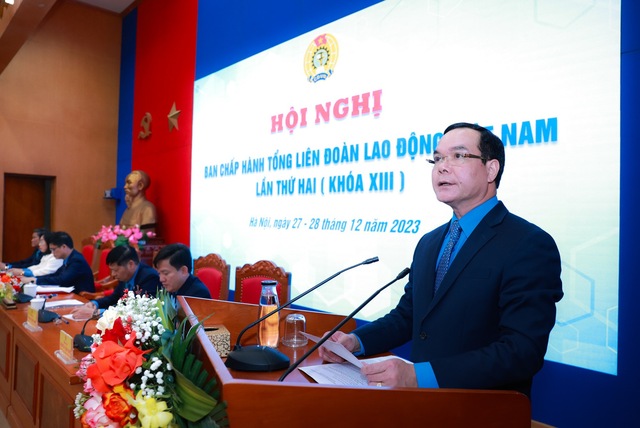 Ông Nguyễn Đình Khang, Ủy viên Trung ương Đảng, Chủ tịch Tổng LĐLĐ Việt Nam,