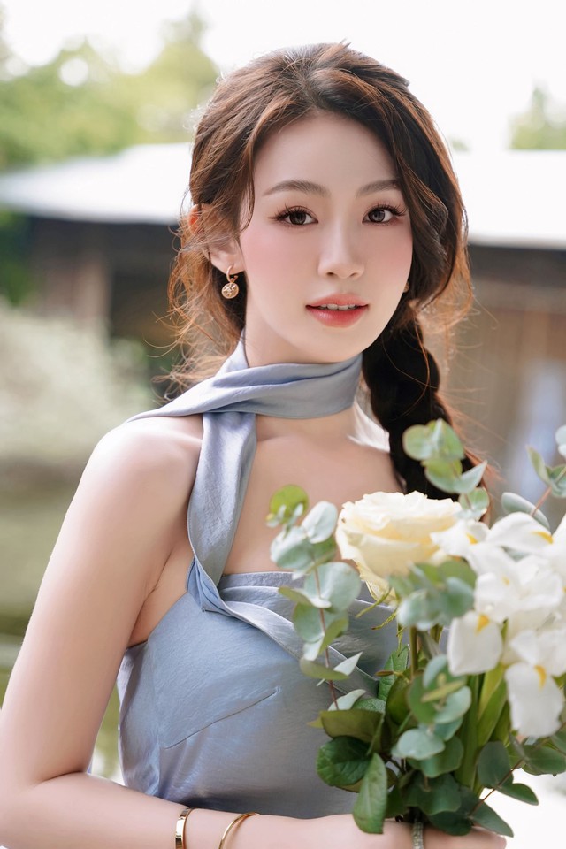 Dân mạng xôn xao mỹ nhân xứ Nghệ đăng quang Hoa hậu Hoàn vũ Việt Nam 2023

- Ảnh 6.