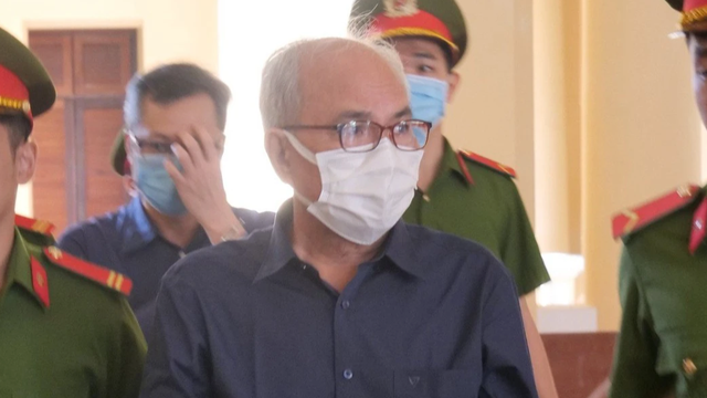 Cựu giám đốc Sở Y tế tỉnh Tây Ninh lãnh án thấp hơn đề nghị- Ảnh 2.