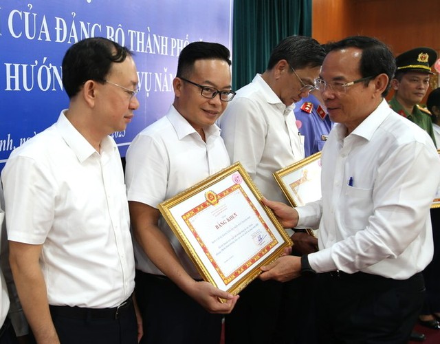 Bí thư Nguyễn Văn Nên dự hội nghị tổng kết công tác nội chính của Đảng bộ TP HCM năm 2023- Ảnh 1.