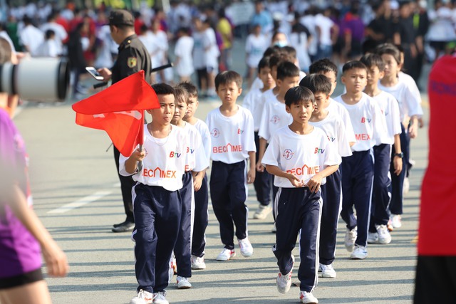 Bình Dương rộn ràng Giải việt dã "Chào năm mới" 2024- Ảnh 8.