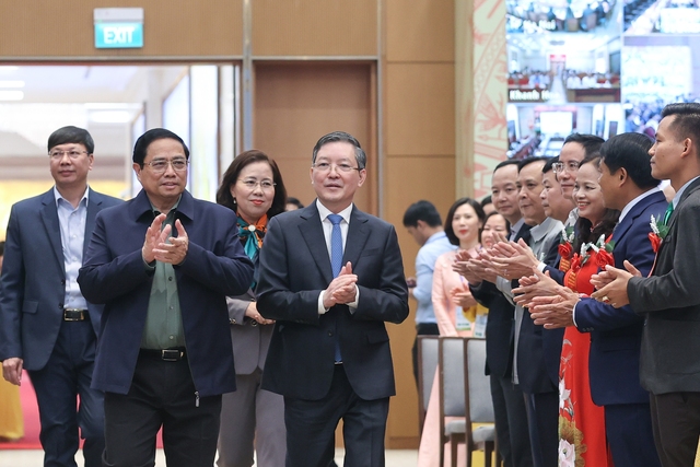 Thủ tướng Phạm Minh Chính và ông Lương Quốc Đoàn, Chủ tịch Hội Nông dân Việt Nam
