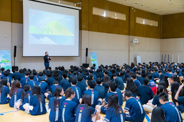 Hàng ngàn học sinh cả nước háo hức tìm hiểu cuộc thi Tiếng nói Xanh- Ảnh 3.