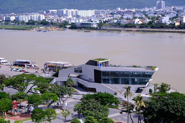 TP Đà Nẵng sẽ đầu tư, tái thiết hai bên bờ sông Hàn