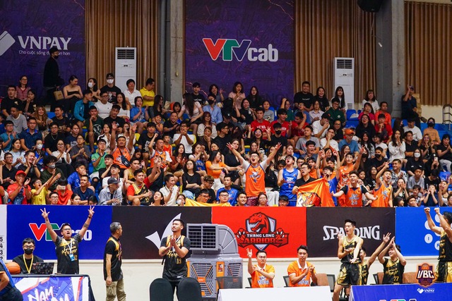 Hấp dẫn mùa 2 giải vô địch bóng rổ Hà Nội- Ảnh 3.