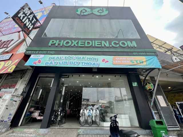 Đồng loạt kiểm tra 10 cửa hàng phoxedien.com- Ảnh 1.