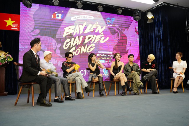 SCTV họp báo ra mắt phim truyền hình âm nhạc "Bay lên giai điệu sống"- Ảnh 2.
