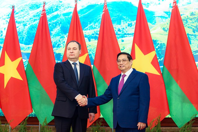 Cận cảnh Thủ tướng Phạm Minh Chính chủ trì lễ đón Thủ tướng Belarus- Ảnh 10.