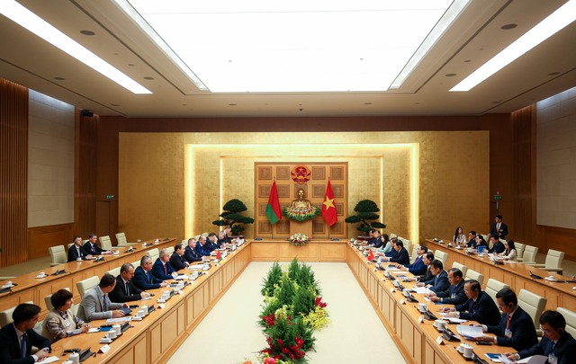 Cận cảnh Thủ tướng Phạm Minh Chính chủ trì lễ đón Thủ tướng Belarus- Ảnh 12.