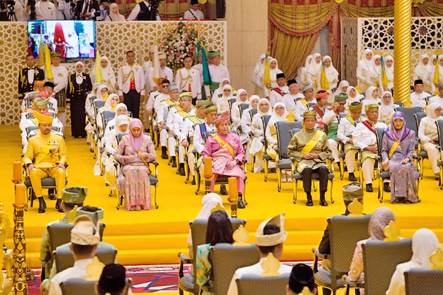 Cận cảnh đám cưới cổ tích của Hoàng tử “hoàng kim” Brunei- Ảnh 6.