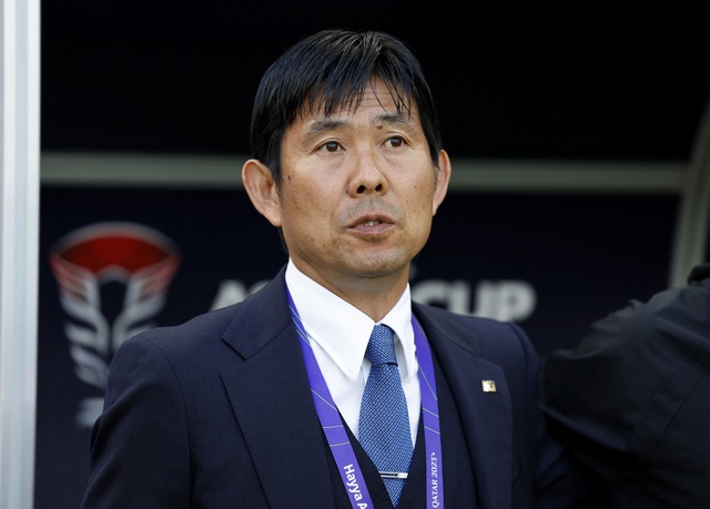 HLV tuyển Nhật Bản bất ngờ trước màn trình diễn của tuyển Việt Nam- Ảnh 1.