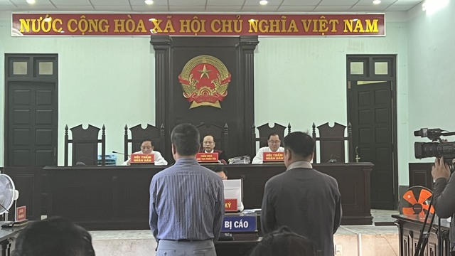 Trả hồ sơ vụ án "lại quả" sau chỉ định thầu tại CDC Thừa Thiên - Huế- Ảnh 1.