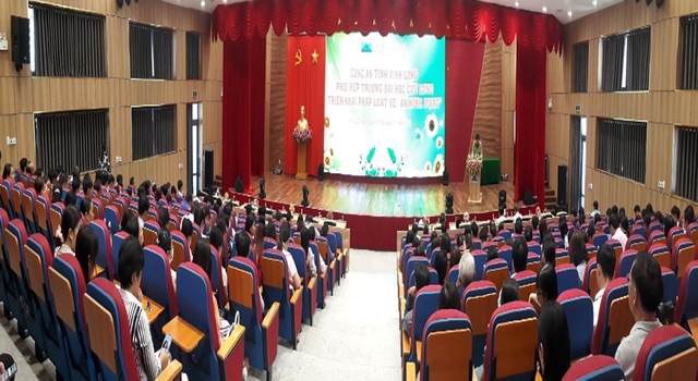 Trường ĐH Cửu Long tổ chức hội nghị tuyên truyền về Luật An ninh mạng- Ảnh 2.