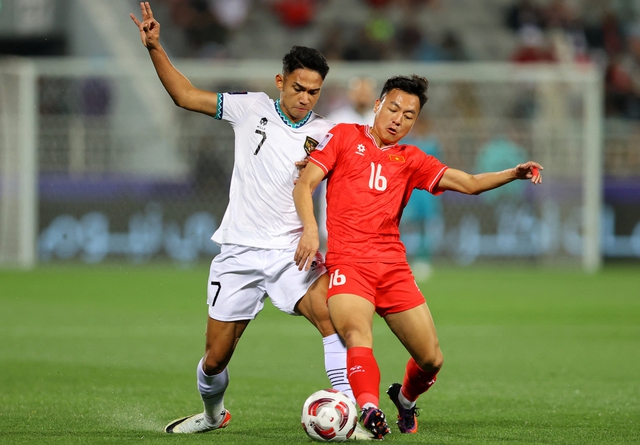 Tuyển Indonesia triệu tập 10 cầu thủ nhập tịch đấu tuyển Việt Nam- Ảnh 1.