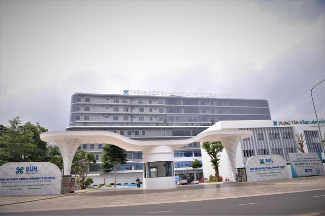 Bệnh viện Đại học Y dược Buôn Ma Thuột chúc mừng 100 em bé ra đời bằng IVF- Ảnh 2.