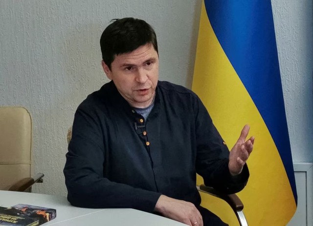 Cố vấn Tổng thống Ukraine Mykhailo Podolyak. Ảnh: Reuters