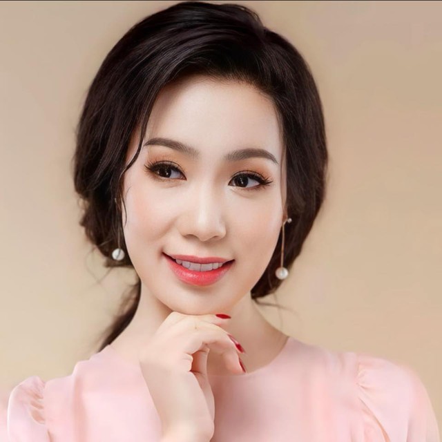 NSND Trịnh Kim Chi hóa thân "người vợ ma" phần 2 trên sân khấu kịch Hồng Vân- Ảnh 3.