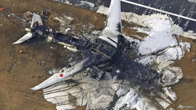 Vụ máy bay Nhật Bản bốc cháy: 90 giây kỳ tích và quy tắc “sống còn”- Ảnh 2.
