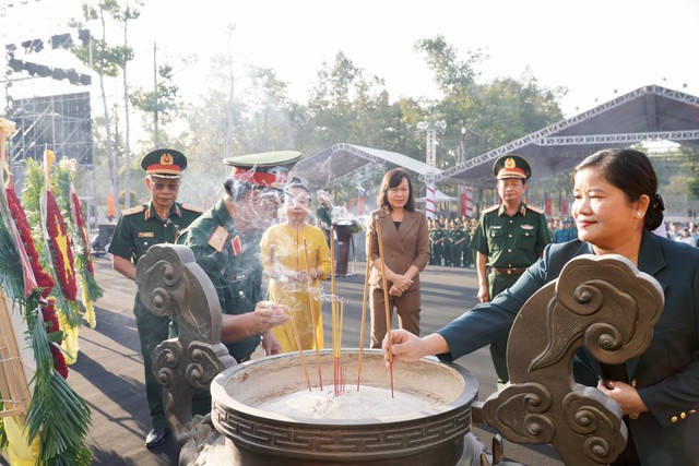 Nhiều hoạt động ý nghĩa trong Chương trình "Xuân chiến sĩ" ở Bình Phước- Ảnh 4.
