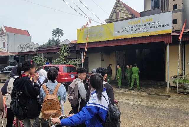 Công đoàn Thanh Hóa thăm hỏi thân nhân vụ cháy nhà khiến 3 mẹ con tử vong- Ảnh 2.