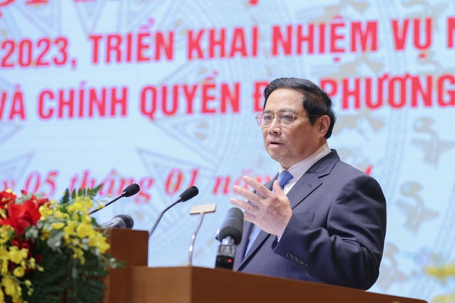 Thủ tướng Phạm Minh Chính chủ trì hội nghị trực tuyến của Chính phủ vào ngày 5-1 Ảnh: NHẬT BẮC