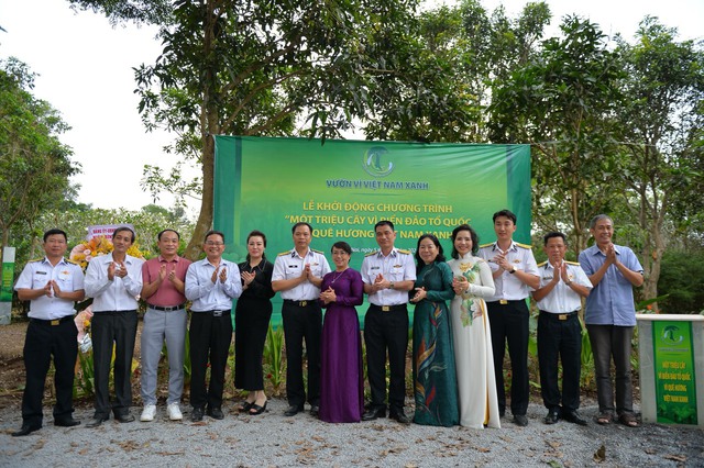 VWS tặng 5.000 cây cho “Một triệu cây vì biển đảo tổ quốc, vì quê hương Việt Nam xanh”- Ảnh 1.