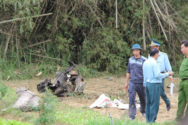 Nhân chứng kể lúc máy bay rơi ở Quảng Nam: Tiếng nổ vang trời, mảnh vỡ vương vãi- Ảnh 7.