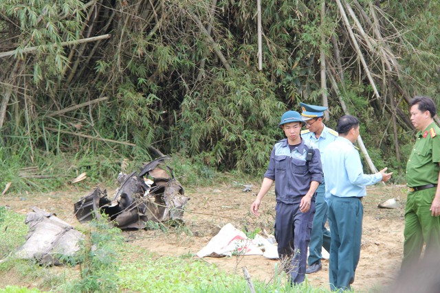 CLIP: Thời khắc phi công nhảy dù thoát nạn trước khi máy bay rơi ở Quảng Nam- Ảnh 3.