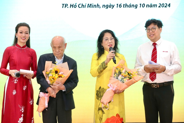 NSƯT - ca sĩ Ánh Tuyết "hát chay" đầy cảm xúc- Ảnh 3.